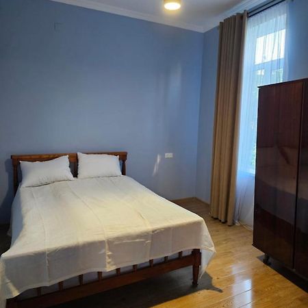 Guest House Mtani Near Colchis Fountain Kutaisi Exterior foto